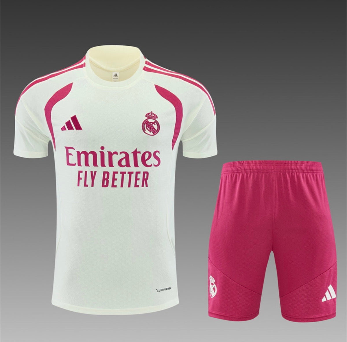 Ensemble Maillot + Short Real Madrid Écru/Rose 2026/27